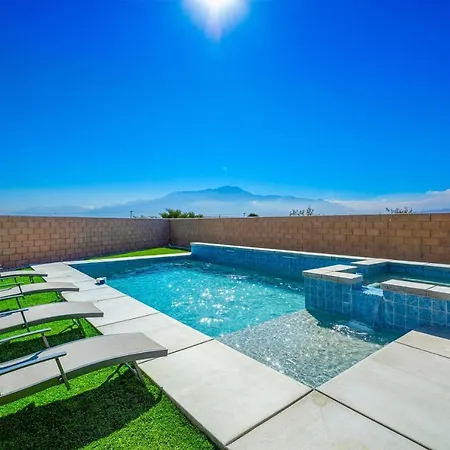 New House With Salt Water Pool And Majestic Views Villa